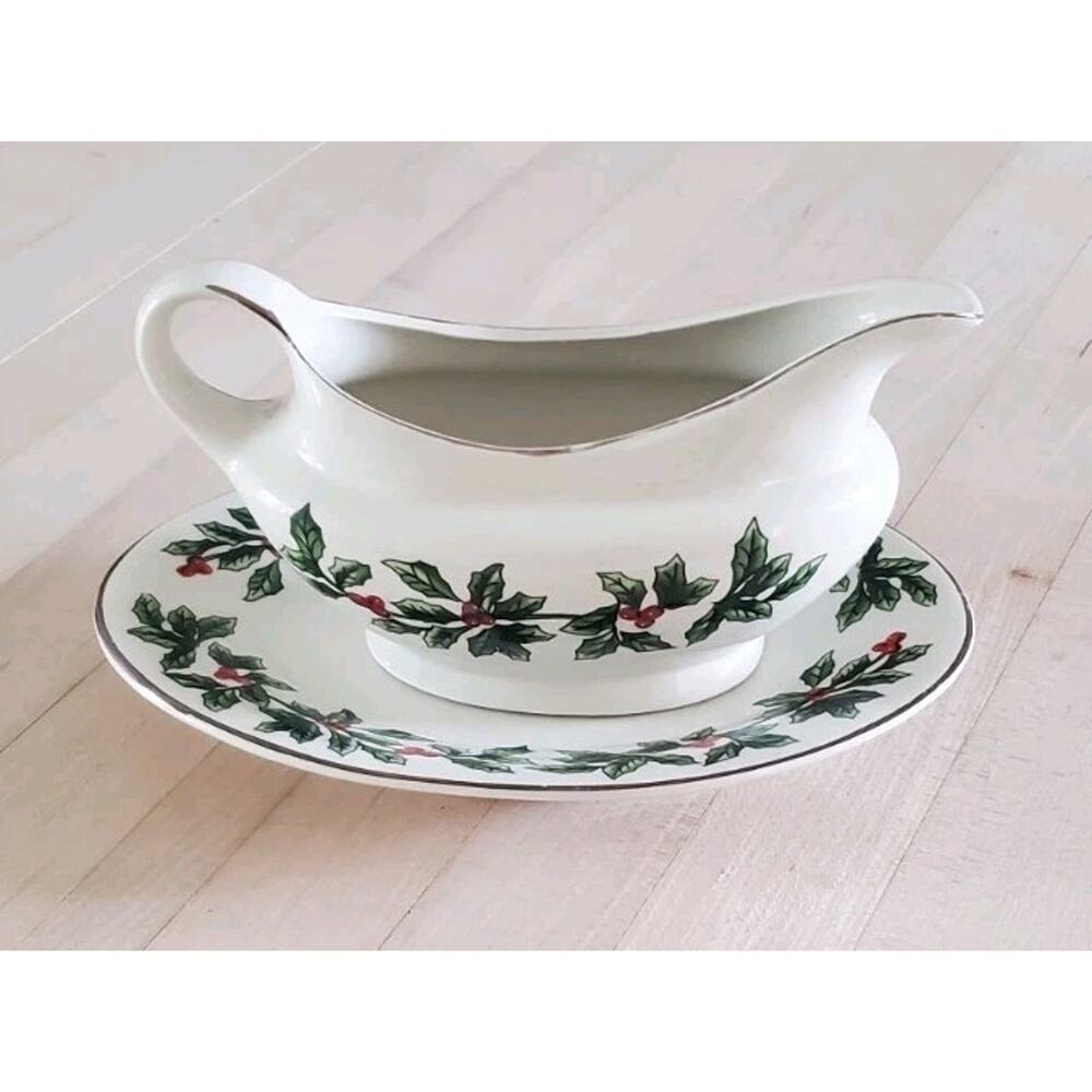 Baum Brothers Holly Collection Gravy Boat & Under Plate w/ Gold Trim